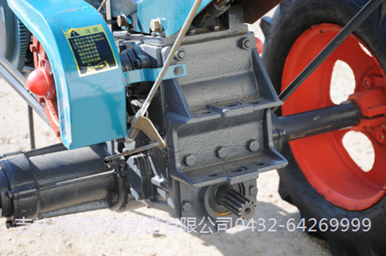 NX181型四(sì)驅手扶拖拉機