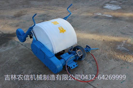 IGM-60A型(xíng)直拉滅茬(cha)還田機